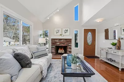 5 Victory Ln, Hopkinton, MA 01748 - Photo 11