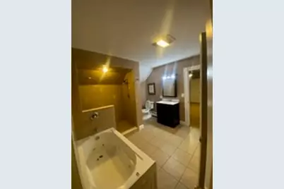 211 Buffinton St #3, Fall River, MA 02721 - Photo 13