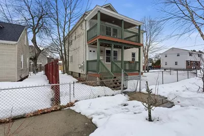 34 Savoy Ave, Springfield, MA 01104 - Photo 3