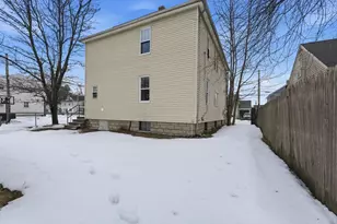 34 Savoy Ave, Springfield, MA 01104 - Photo 29