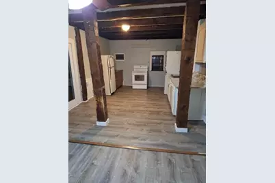 404 Main St #1R, Wareham, MA 02571 - Photo 1