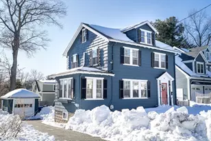 10 Dexter Rd, Lexington, MA 02420 - Photo 3