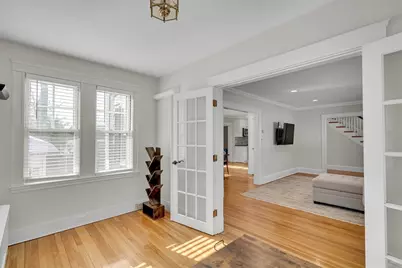 10 Dexter Rd, Lexington, MA 02420 - Photo 9