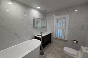 194 Sumner Ave, Springfield, MA 01108 - Photo 19