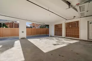 34 Vinton St, Boston, MA 02127 - Photo 27