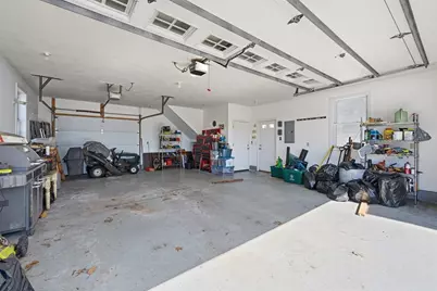 37 Saint Paul St, Lowell, MA 01851 - Photo 31