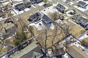 37 St Paul St, Lowell, MA 01851 - Photo 39