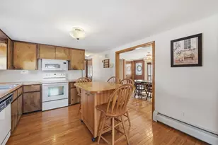 37 St Paul St, Lowell, MA 01851 - Photo 11