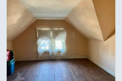 32 Priscilla St, New Bedford, MA 02740 - Photo 31