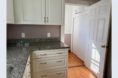 32 Priscilla St, New Bedford, MA 02740 - Photo 21