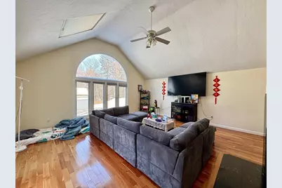 84 Kim Ter #84, Stoughton, MA 02072 - Photo 13