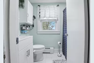 48 Bellevue St, Fairhaven, MA 02719 - Photo 9