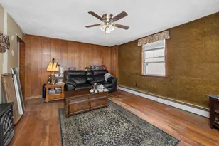 151 Thorndike St, Arlington, MA 02474 - Photo 3