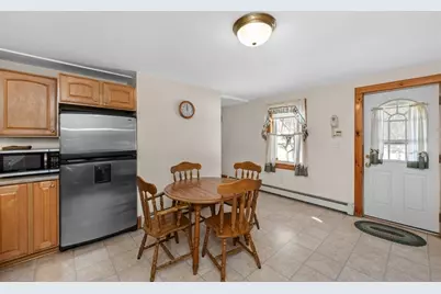 155 Thorndike St, Arlington, MA 02474 - Photo 5