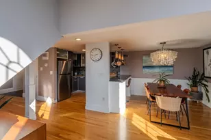 129 Essex St, Salem, MA 01970 - Photo 9