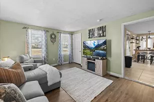 45 West St, Middleborough, MA 02346 - Photo 15