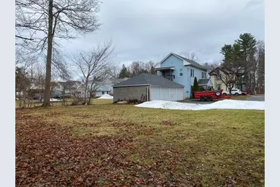 42 R Jefferson St, Westfield, MA 01085 - Photo 5