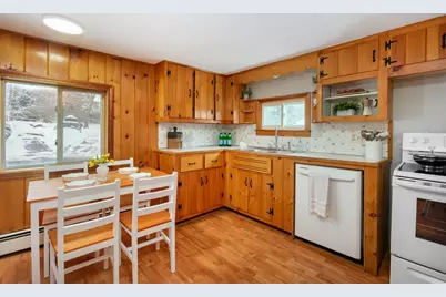 5 C St, Hopkinton, MA 01748 - Photo 5