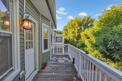 299-301 Alewife Brook Pkwy #2, Somerville, MA 02144 - Photo 7