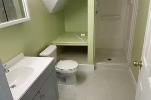 191 Walnut St, Holyoke, MA 01040 - Photo 5