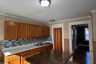 253 Main, Leicester, MA 01611 - Photo 1