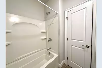 371 Main St #10, Woburn, MA 01801 - Photo 13