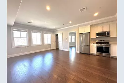 371 Main St #10, Woburn, MA 01801 - Photo 3