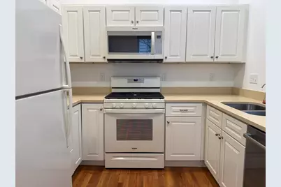 172 Auburn St #2, Cambridge, MA 02139 - Photo 5