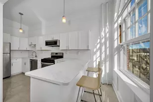 354 N Main St, Andover, MA 01810 - Photo 1