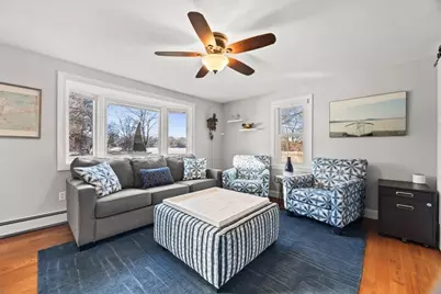 111 Pinecrest Beach Dr, Falmouth, MA 02536 - Photo 13