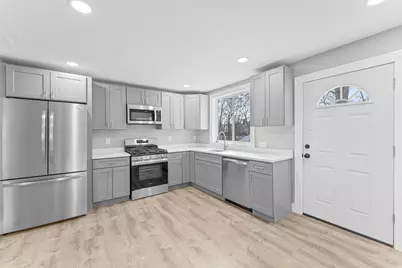 29 Hunt St, Brockton, MA 02302 - Photo 11