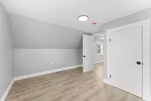 29 Hunt St, Brockton, MA 02302 - Photo 19