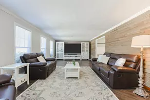 430 Mendon Rd, North Attleboro, MA 02760 - Photo 5