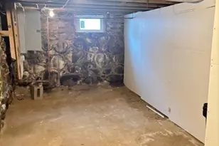 60 Silver Lake St, Athol, MA 01331 - Photo 33