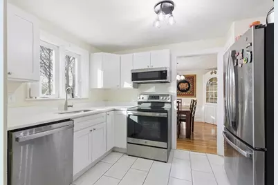 72 Redlands Rd, Boston, MA 02132 - Photo 7