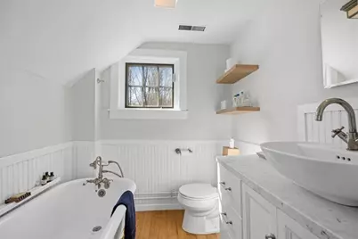 19 Wood St, Hopkinton, MA 01748 - Photo 25