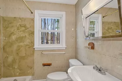 10 Independence Dr, Burlington, MA 01803 - Photo 15