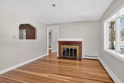 10 Independence Dr, Burlington, MA 01803 - Photo 7