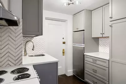 59 Hancock #4, Boston, MA 02114 - Photo 5