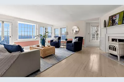 561 Commercial St, Provincetown, MA 02657 - Photo 15