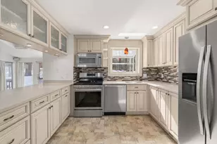 20 Hickory Hill Rd, Wayland, MA 01778 - Photo 9