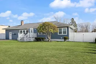 134 Oak St, Brockton, MA 02301 - Photo 1