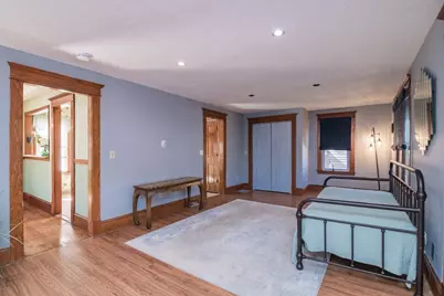 17 Stuyvesant St, Springfield, MA 01104 - Photo 9