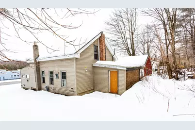 132 E Main St, West Brookfield, MA 01585 - Photo 27