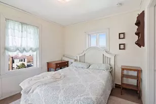 1080 Shirley St, Winthrop, MA 02152 - Photo 9