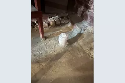 10 Malden St, Worcester, MA 01606 - Photo 23