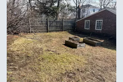 10 Malden St, Worcester, MA 01606 - Photo 7