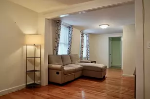 27 Turner St, Salem, MA 01970 - Photo 3