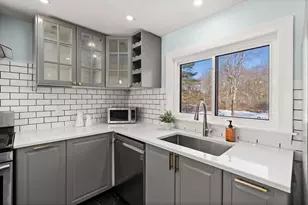 237 Davis Rd, Bedford, MA 01730 - Photo 7