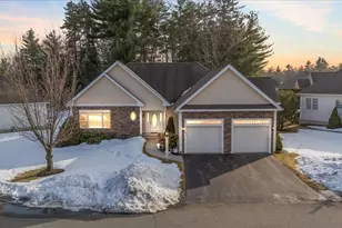 18 Stone Castle, Methuen, MA 01844 - Photo 1